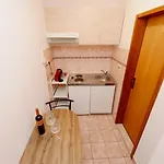 Apartman In *