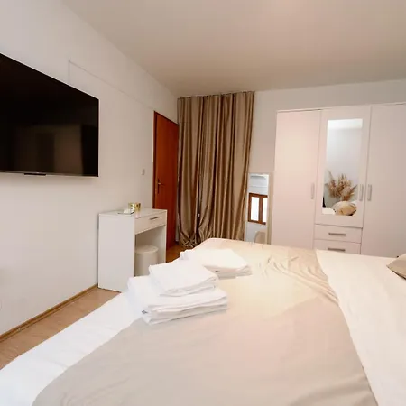 In Apartman *