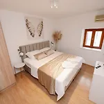 In Apartman