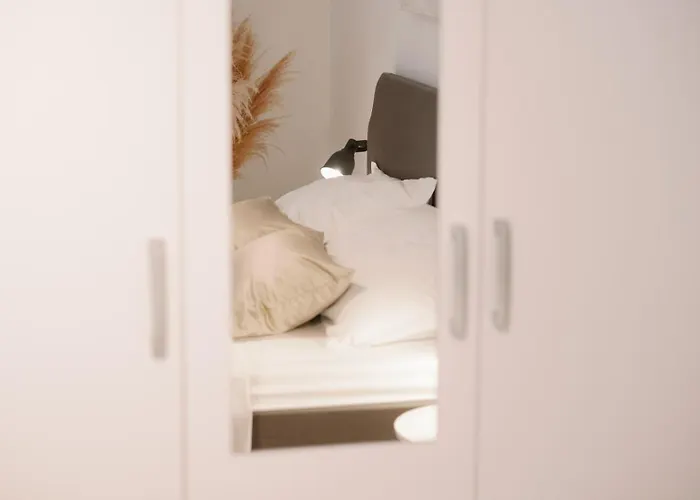 In Апартаменты